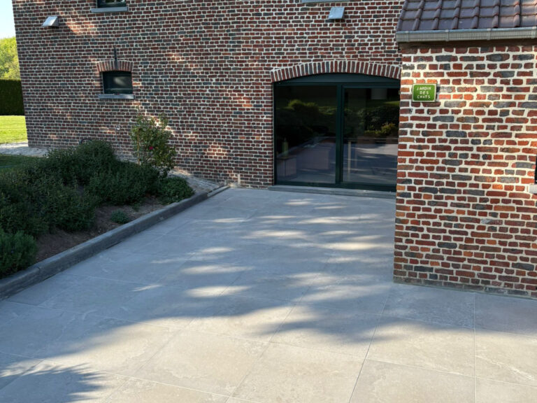Terrasse carrelage DG Flo